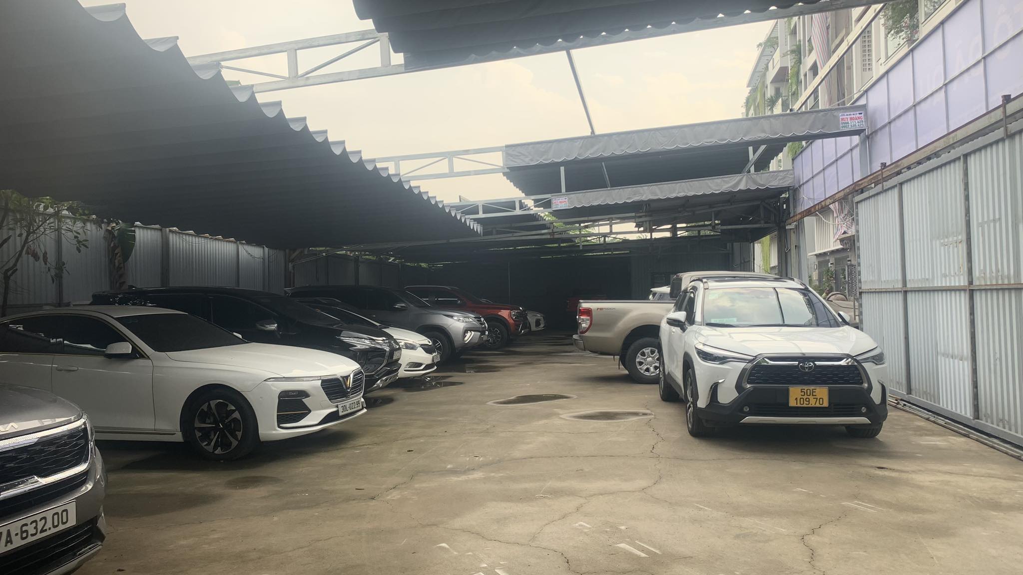 Cơ hội sở hữu xe cao cấp với giá phải chăng