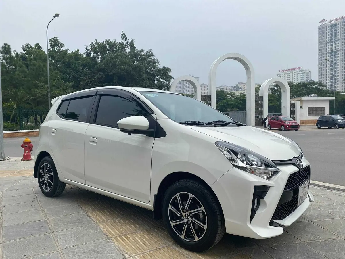 Cam kết chất lượng và sự hài lòng