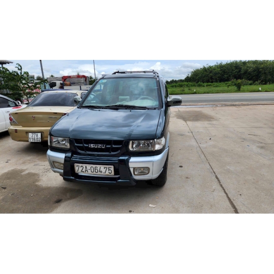 Isuzu Hilander 2004